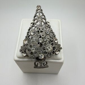 Ultra Craft signed Vintage rhinestone Flower design brooch/pin!‎